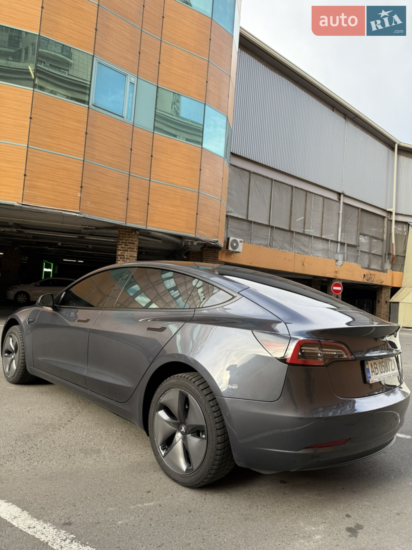 2021 Tesla Model 3 - мініатюра 4