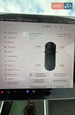 Седан Tesla Model 3 2019 в Києві