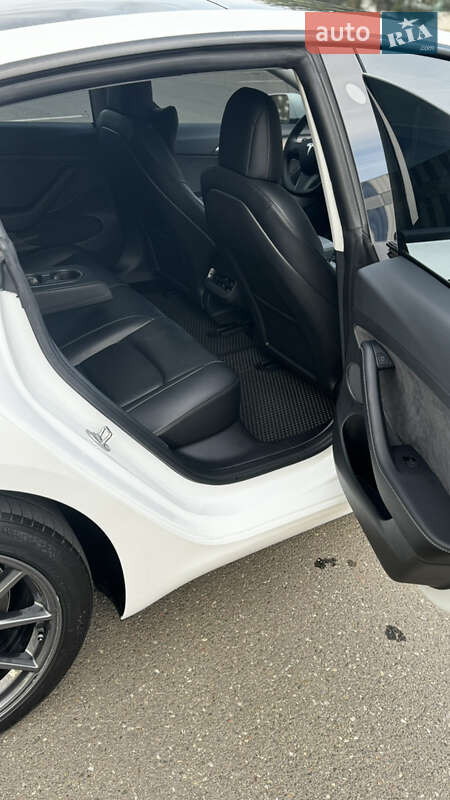 Седан Tesla Model 3 2021 в Николаеве фото 15 Седан Tesla Model 3 2021 в Николаеве