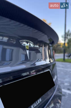 Седан Tesla Model 3 2022 в Тернополе