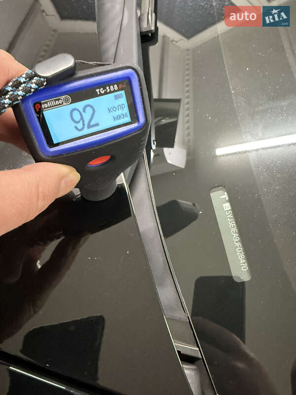 Седан Tesla Model 3 2018 в Умани