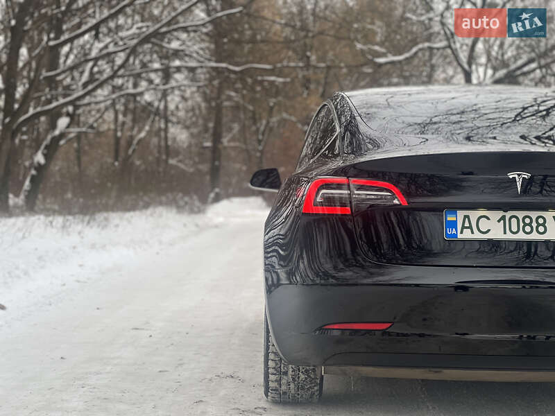 Седан Tesla Model 3 2019 в Володимирі фото 5 Седан Tesla Model 3 2019 в Володимирі