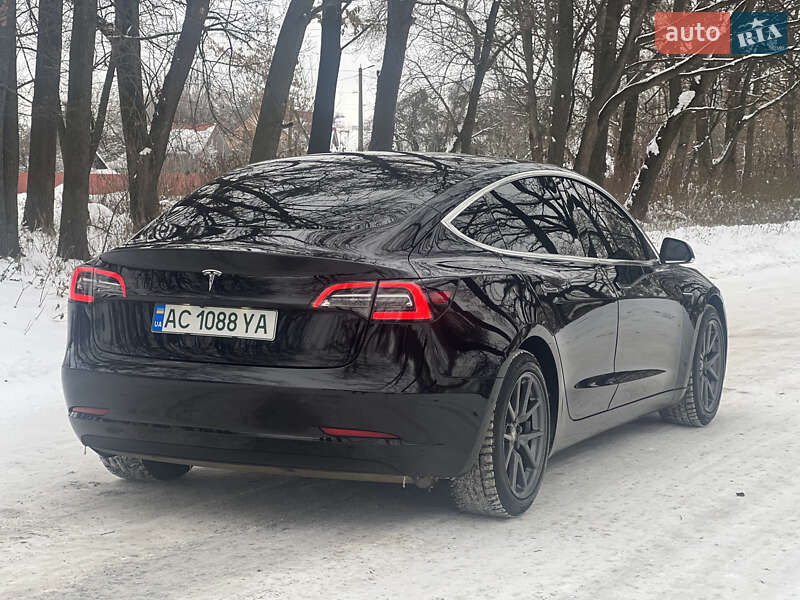Седан Tesla Model 3 2019 в Володимирі фото 10 Седан Tesla Model 3 2019 в Володимирі