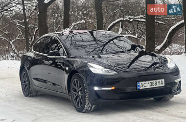 Седан Tesla Model 3 2019 в Владимире