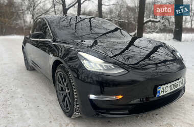 Седан Tesla Model 3 2019 в Владимире