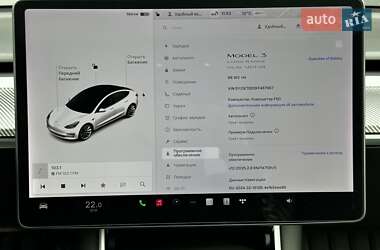 Седан Tesla Model 3 2019 в 