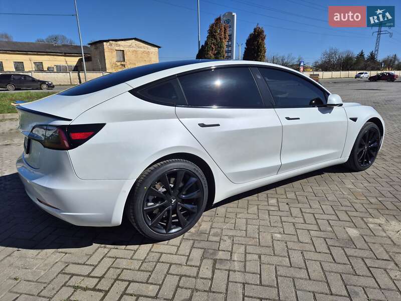 Седан Tesla Model 3 2020 в Мукачевому фото 11 Седан Tesla Model 3 2020 в Мукачевому