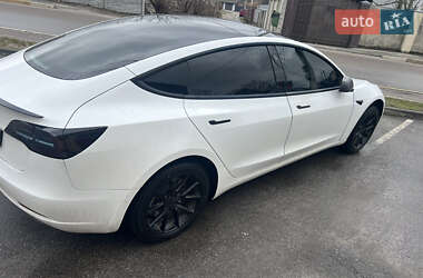Седан Tesla Model 3 2021 в Киеве фото 4 Седан Tesla Model 3 2021 в Киеве