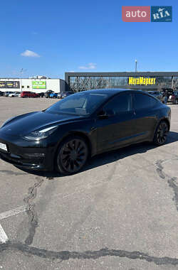 Седан Tesla Model 3 2021 в Києві