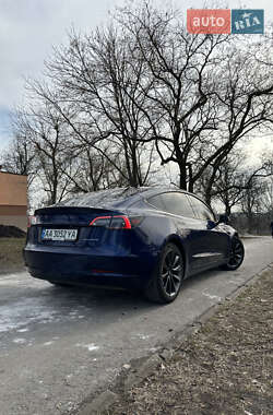 Седан Tesla Model 3 2018 в 