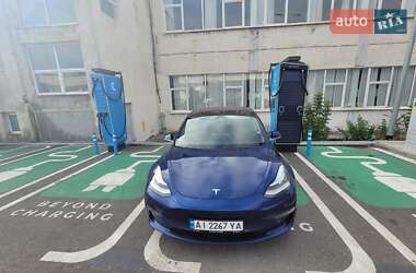 Седан Tesla Model 3 2019 в Киеве