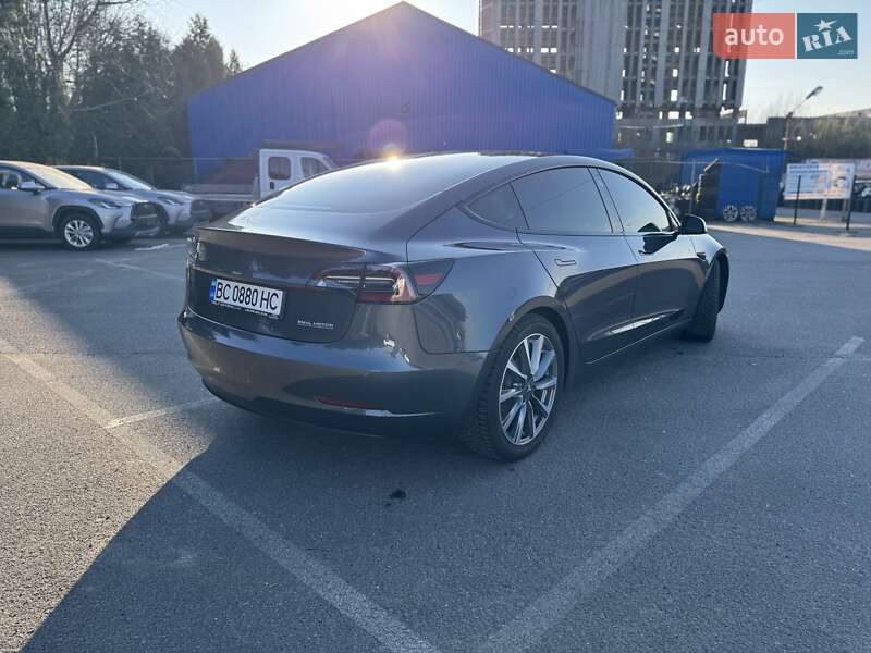Седан Tesla Model 3 2019 в Львове фото 9 Седан Tesla Model 3 2019 в Львове