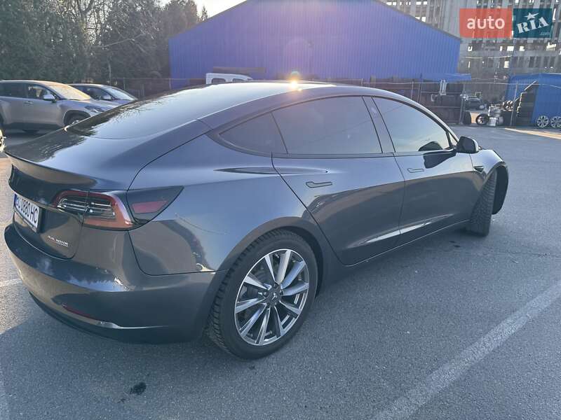 Седан Tesla Model 3 2019 в Львове фото 10 Седан Tesla Model 3 2019 в Львове