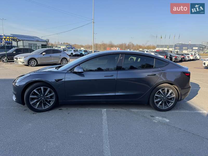 Седан Tesla Model 3 2019 в Львове фото 12 Седан Tesla Model 3 2019 в Львове