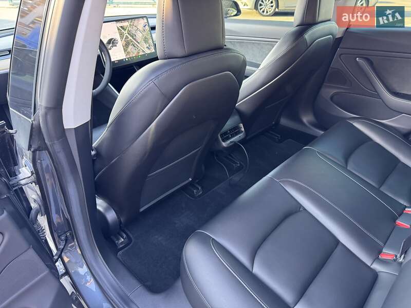 Седан Tesla Model 3 2019 в Львове фото 15 Седан Tesla Model 3 2019 в Львове
