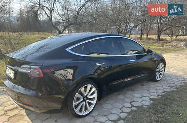 Седан Tesla Model 3 2018 в 