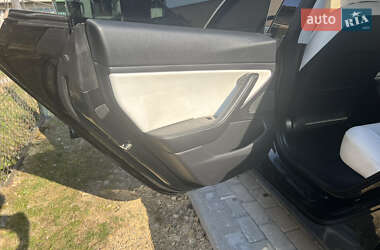Седан Tesla Model 3 2018 в 