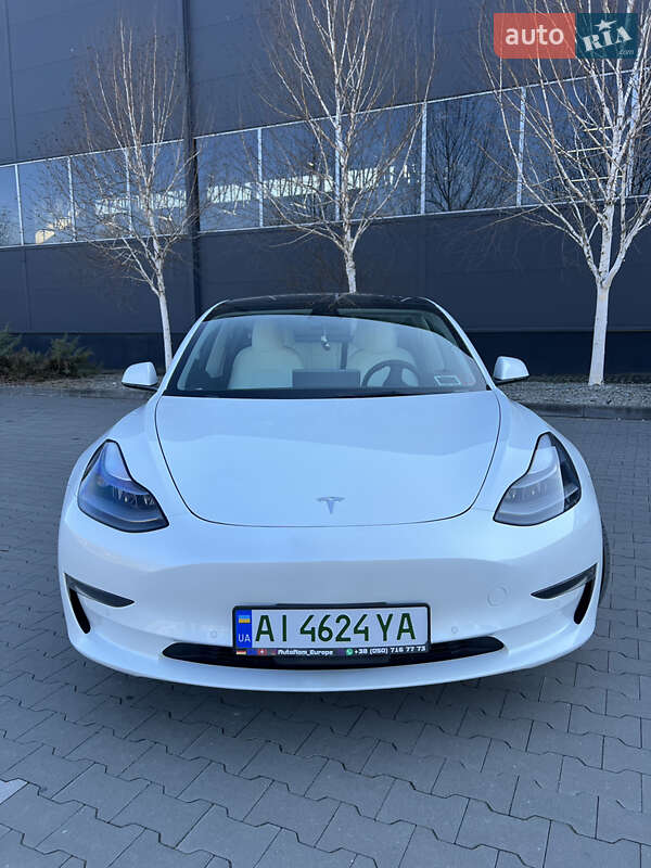 Седан Tesla Model 3 2021 в Білій Церкві