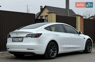 Седан Tesla Model 3 2020 в 