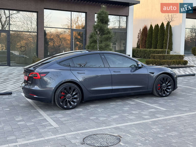 Седан Tesla Model 3 2023 в Ужгороде фото 12 Седан Tesla Model 3 2023 в Ужгороде