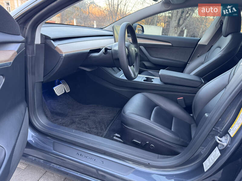 Седан Tesla Model 3 2023 в Ужгороде фото 31 Седан Tesla Model 3 2023 в Ужгороде