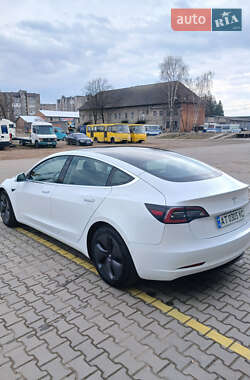 Седан Tesla Model 3 2019 в 