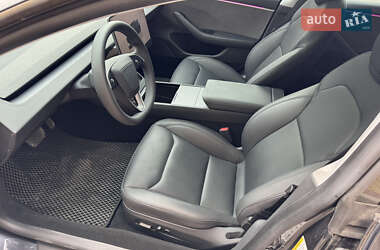 Седан Tesla Model 3 2024 в Золочеві