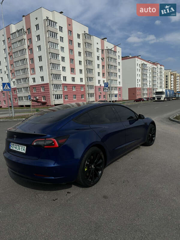 Седан Tesla Model 3 2019 в Вінниці