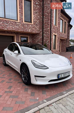 Седан Tesla Model 3 2020 в 