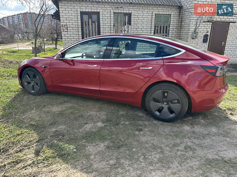 Седан Tesla Model 3 2019 в Харькове