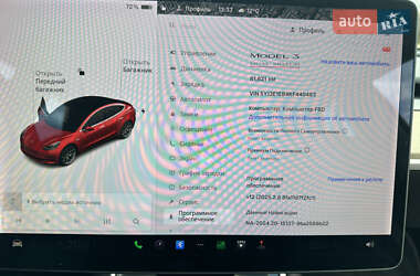Седан Tesla Model 3 2019 в 