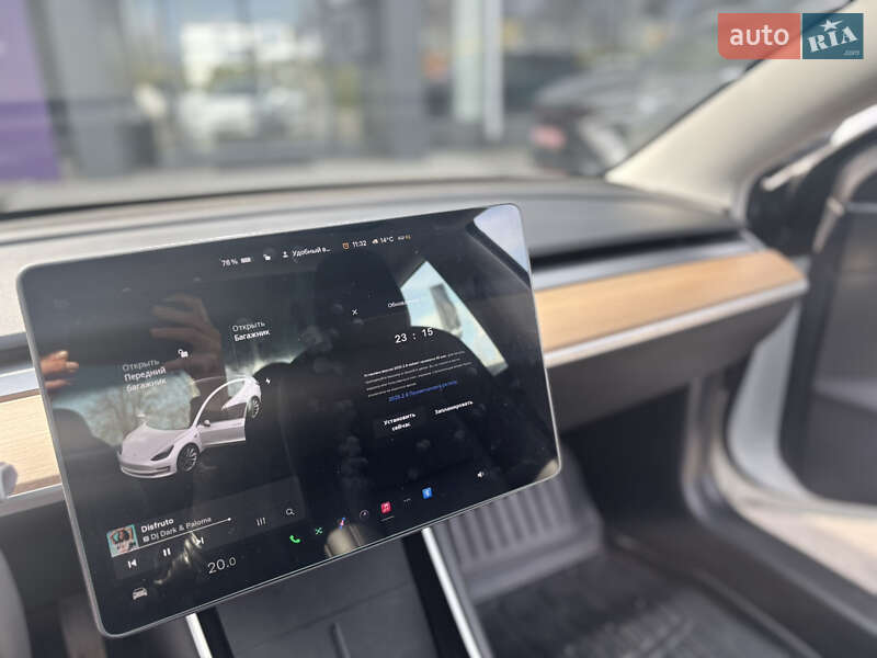 Седан Tesla Model 3 2020 в Хмельницком
