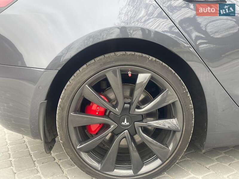 Седан Tesla Model 3 2019 в Львові фото 11 Седан Tesla Model 3 2019 в Львові