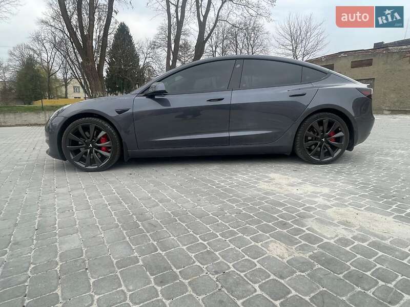 Седан Tesla Model 3 2019 в Львові фото 7 Седан Tesla Model 3 2019 в Львові