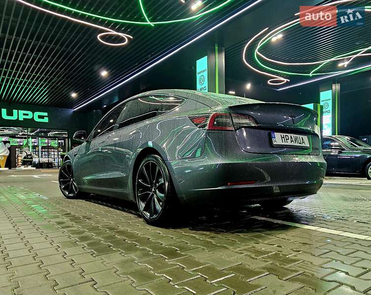 Седан Tesla Model 3 2018 в Дніпрі фото 18 Седан Tesla Model 3 2018 в Дніпрі