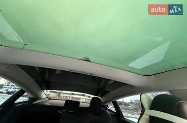 Седан Tesla Model 3 2019 в Харькове