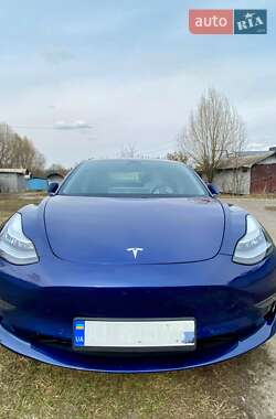 Седан Tesla Model 3 2018 в Киеве