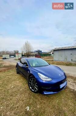 Седан Tesla Model 3 2018 в Киеве