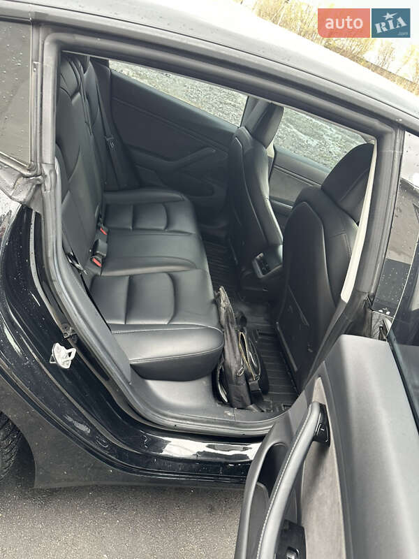 Седан Tesla Model 3 2018 в Днепре