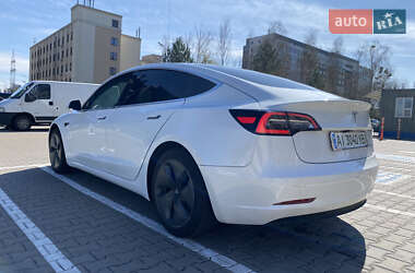 Седан Tesla Model 3 2019 в 