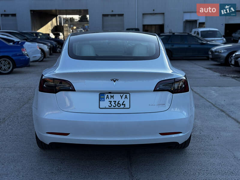 Седан Tesla Model 3 2023 в Житомире фото 6 Седан Tesla Model 3 2023 в Житомире