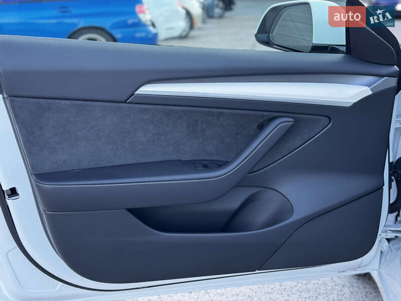 Седан Tesla Model 3 2023 в Житомире фото 15 Седан Tesla Model 3 2023 в Житомире