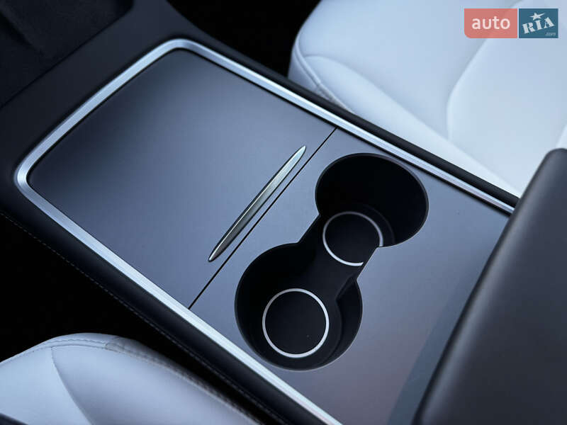 Седан Tesla Model 3 2023 в Житомире фото 25 Седан Tesla Model 3 2023 в Житомире