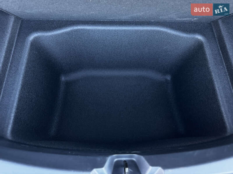 Седан Tesla Model 3 2023 в Житомире фото 35 Седан Tesla Model 3 2023 в Житомире