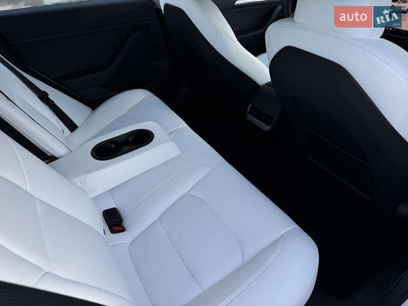 Седан Tesla Model 3 2023 в Житомире фото 39 Седан Tesla Model 3 2023 в Житомире