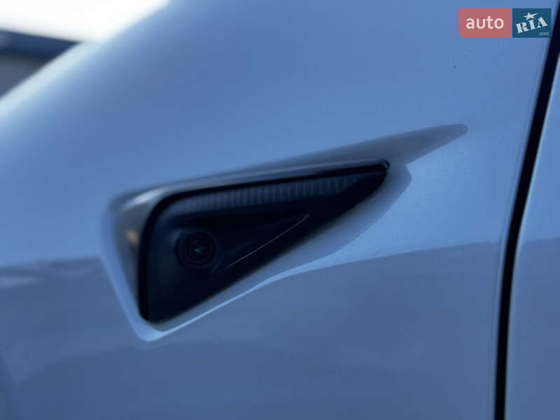 Седан Tesla Model 3 2023 в Житомире фото 48 Седан Tesla Model 3 2023 в Житомире
