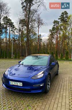 Седан Tesla Model 3 2018 в 