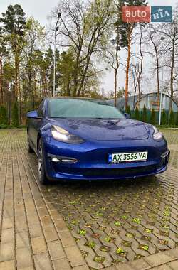 Седан Tesla Model 3 2018 в 