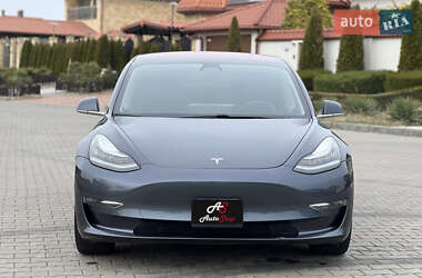 Седан Tesla Model 3 2018 в 
