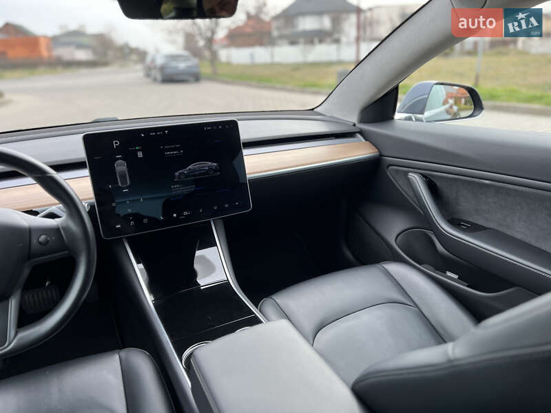 Седан Tesla Model 3 2018 в Одессе фото 27 Седан Tesla Model 3 2018 в Одессе